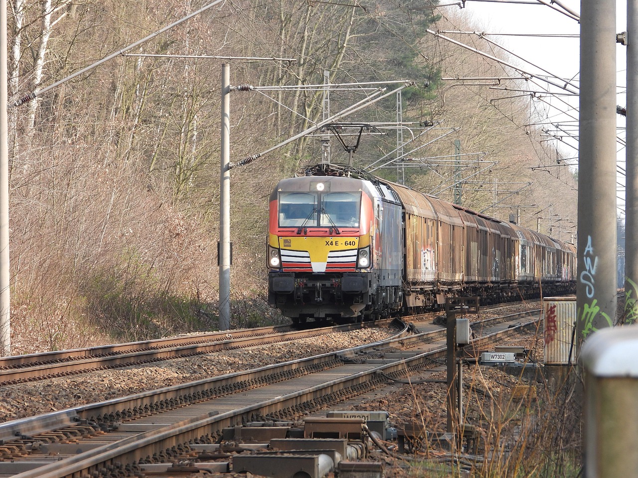 loco-5276506_1280